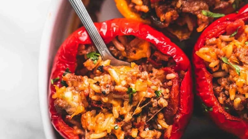 BEST Ever Easy Stuffed Peppers (5 Ingredients) recipe | lecremedelacrumb.com