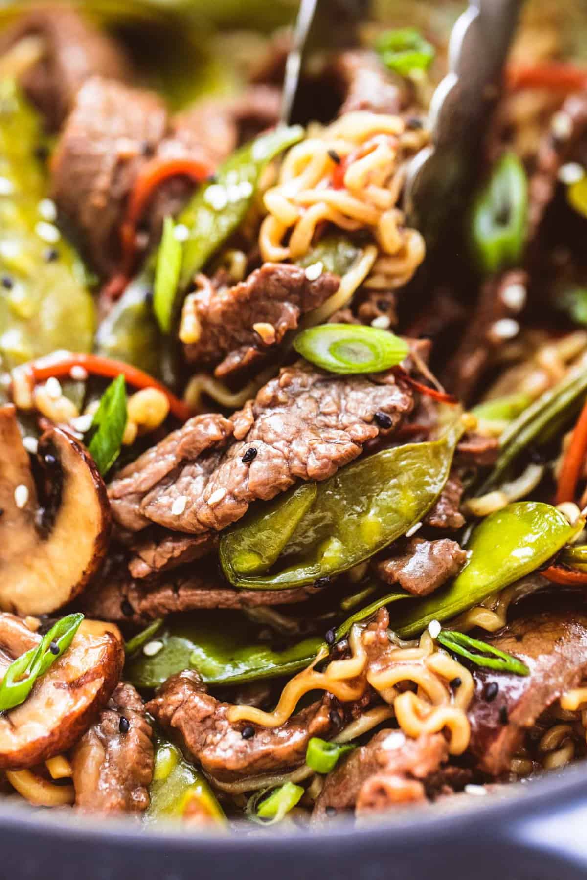 close up of beef noodle stir fry.