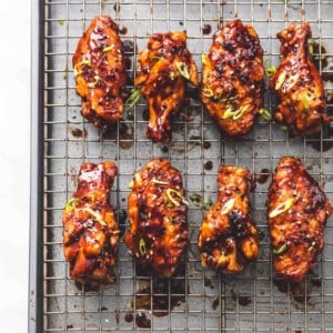 Spicy Korean BBQ Chicken Wings recipe lecremedelacrumb.com