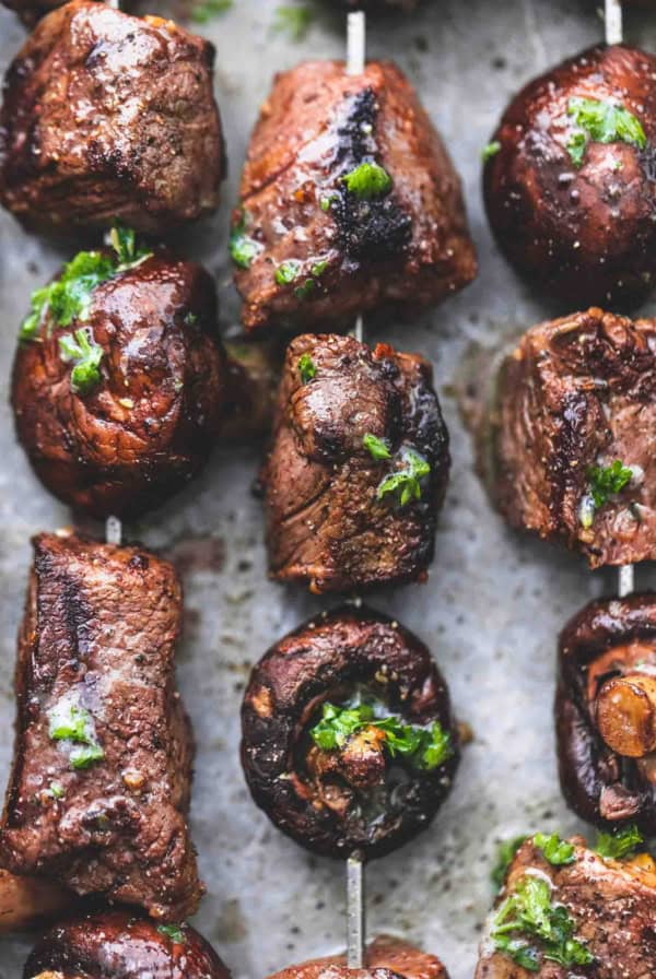 Grilled Steak and Mushroom Kabobs easy beef dinner skewer recipe | lecremedelacrumb.com