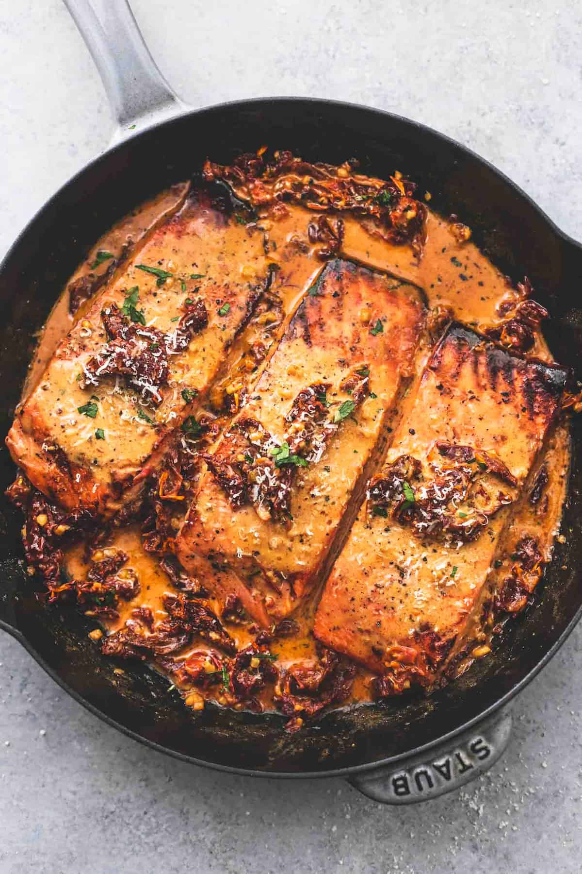 Salmon in Creamy Sun Dried Tomato Sauce Salmon in Creamy Sun Dried Tomato Sauce