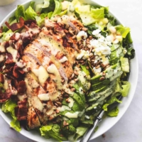 Chicken, Bacon and Avocado Salad with Sweet Vidalia Onion Dressing easy salad recipe | lecremedelacrumb.com