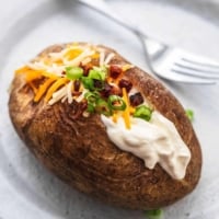 Instant Pot Baked Potatoes Recipe | lecremedelacrumb.com