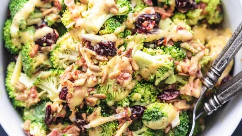 Easy tasty Best Broccoli Salad Recipe (No Mayo!) | lecremedelacrumb.com