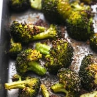 Easy tasty and healthy ROASTED BROCCOLI side dish recipe | lecremedelacrumb.com