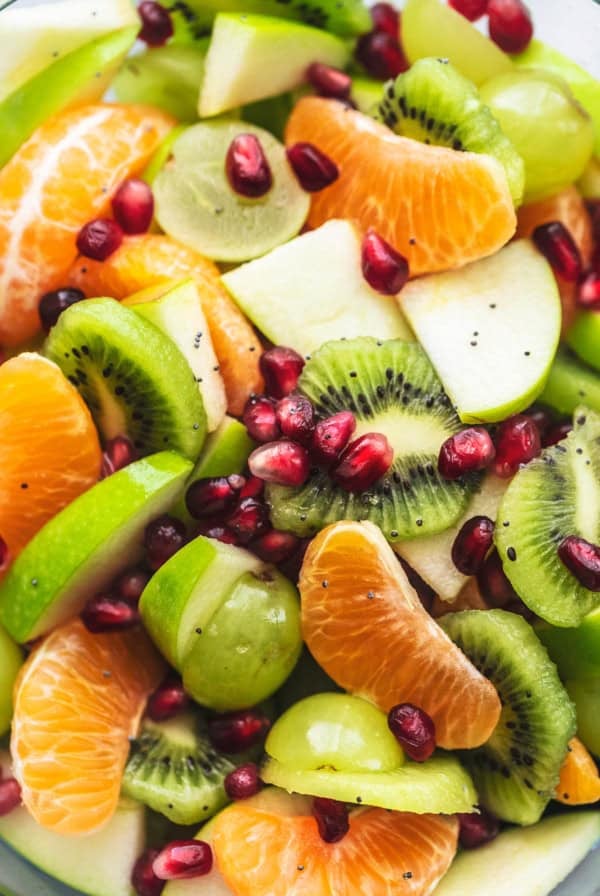 Easy Winter Fruit Salad recipe | lecremedelacrumb.com