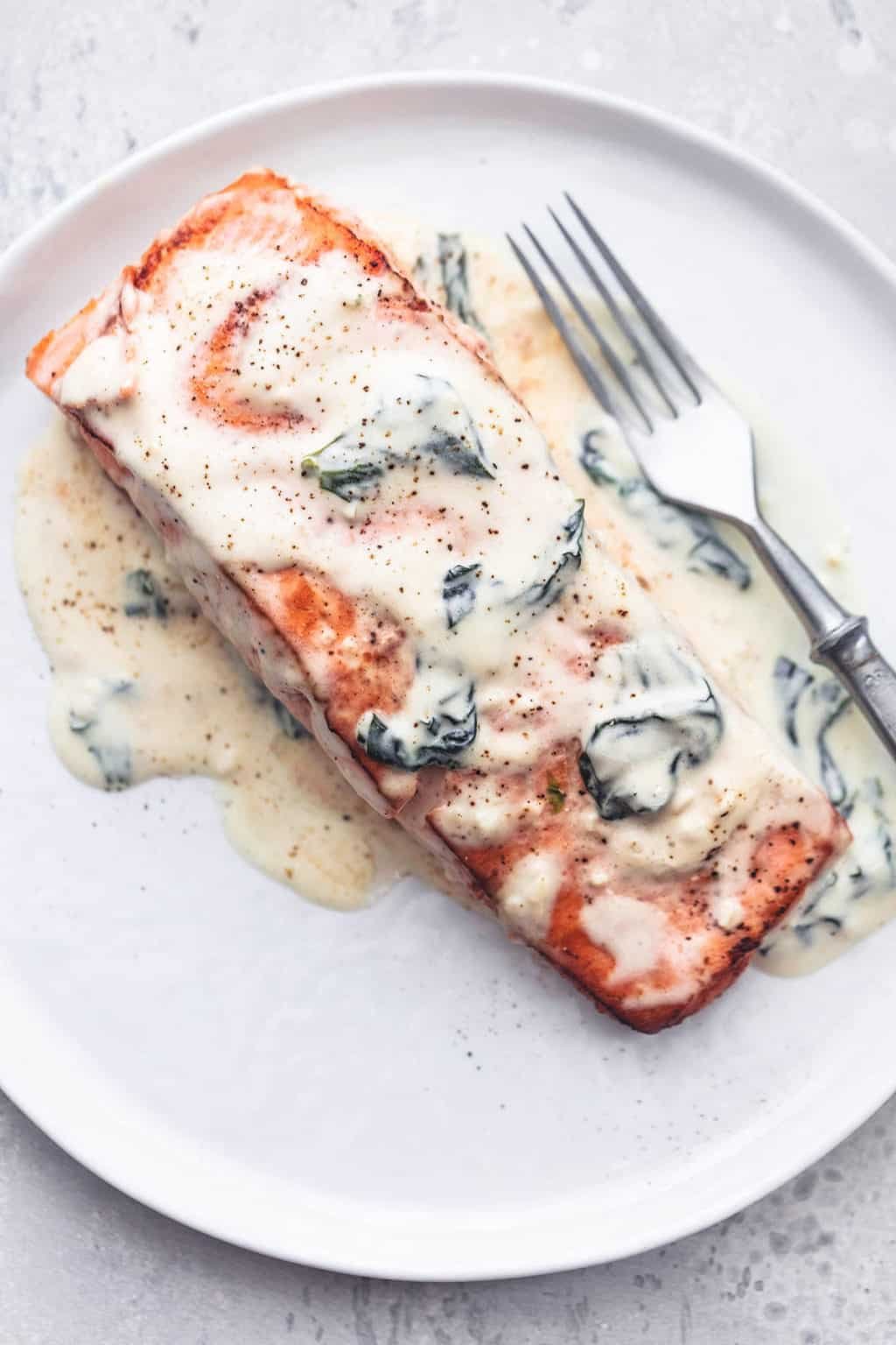 Salmon with Spinach Cream Sauce Creme De La Crumb