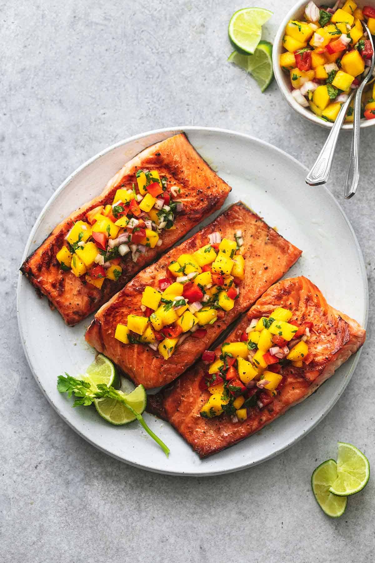 overhead plate of salmon with mango salsa