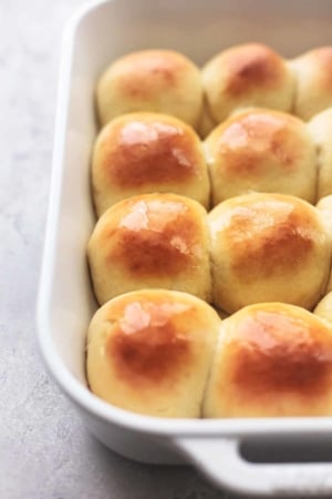 up close dinner rolls in white baking dish