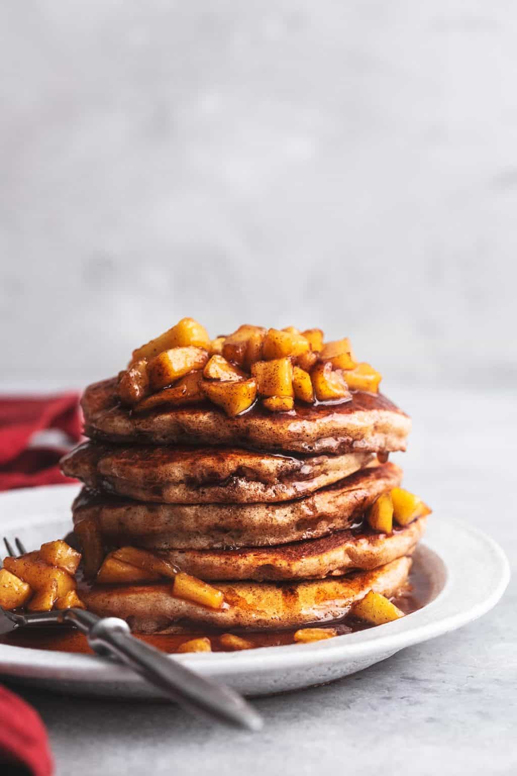 Apple Cinnamon Pancakes Creme De La Crumb