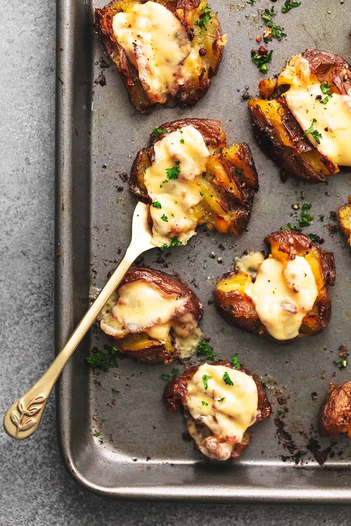 Crispy Smashed Potatoes - Roasted Smashed Potatoes