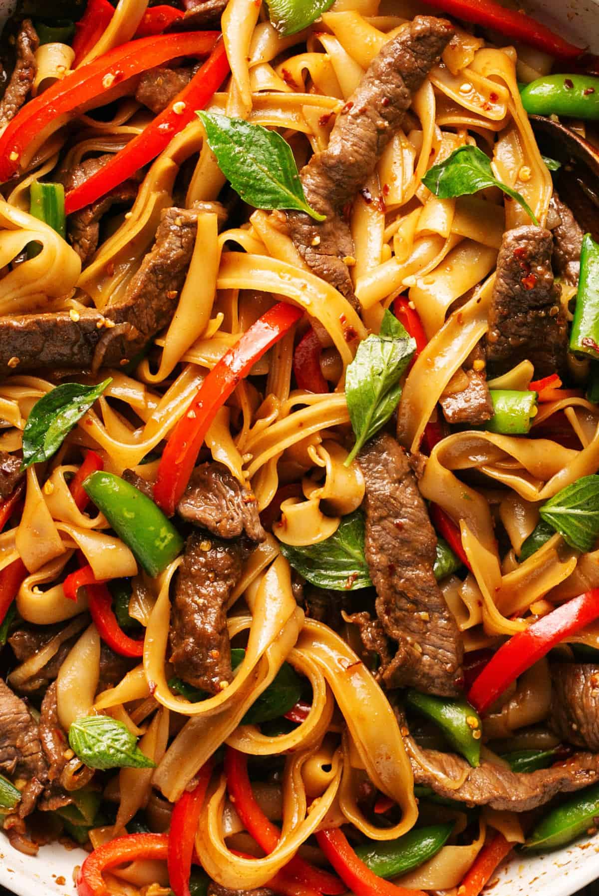 thai drunken noodles up close